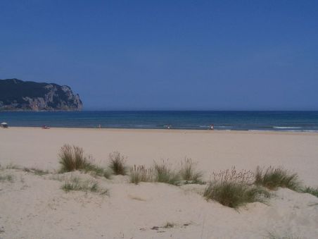 Playa del Regatón o Playón (Laredo)