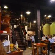 Bodega La Conveniente interior