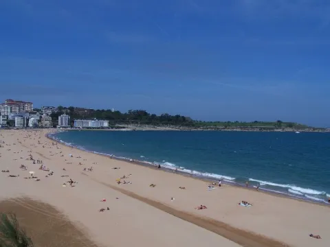 Playas del Sardinero-Playa del Camello (Santander)